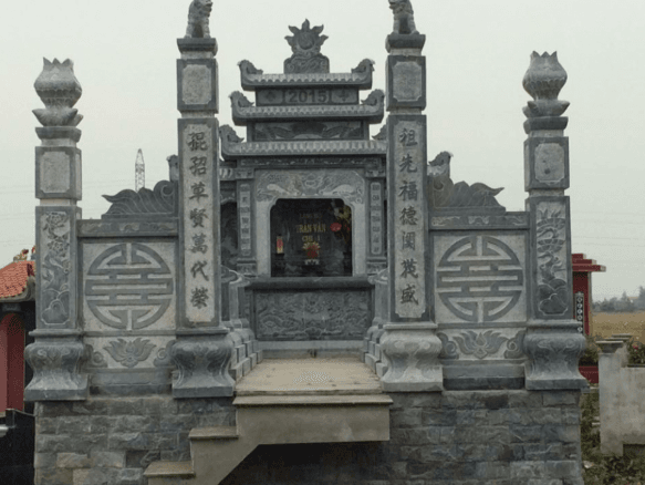 Cách treo hoành phi câu đối "hợp nhãn" đúng phong thủy Mau Cau Doi Tren Lang Mo